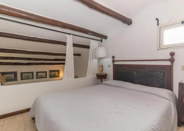 Spinnaker By Interhome * Palau